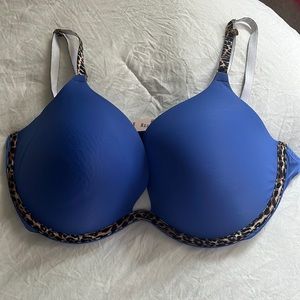 NWT 💙  38D push up bra